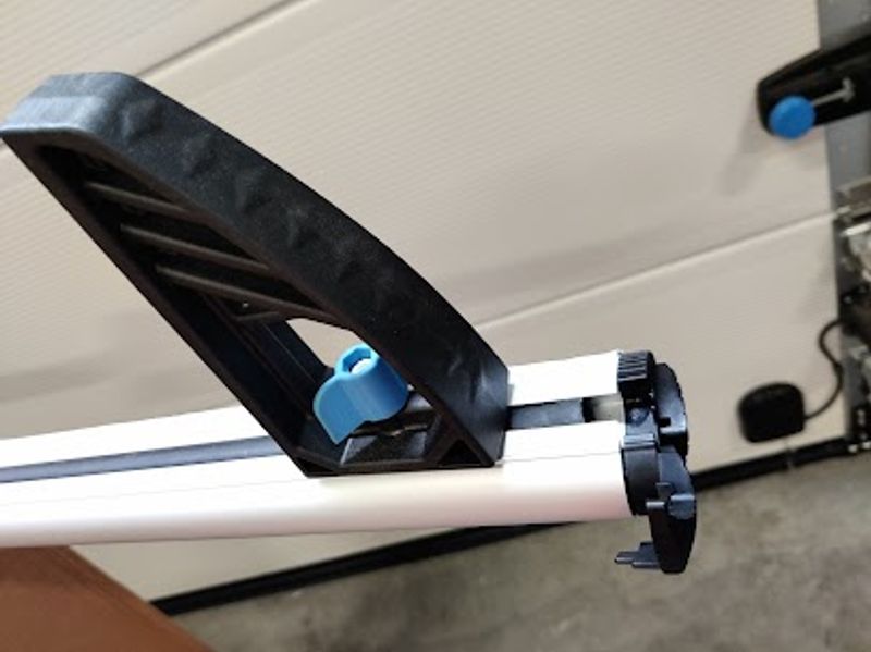 Lastestativ Turx Proff Opel Vivaro 2015-2019 4 stk. SORT