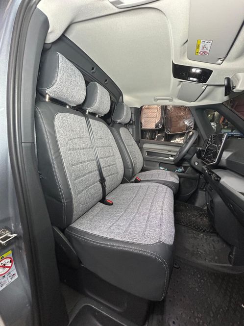 Hovedbilde VW ID Buzz 2022-> Setetrekk 1+2 skai + stoff